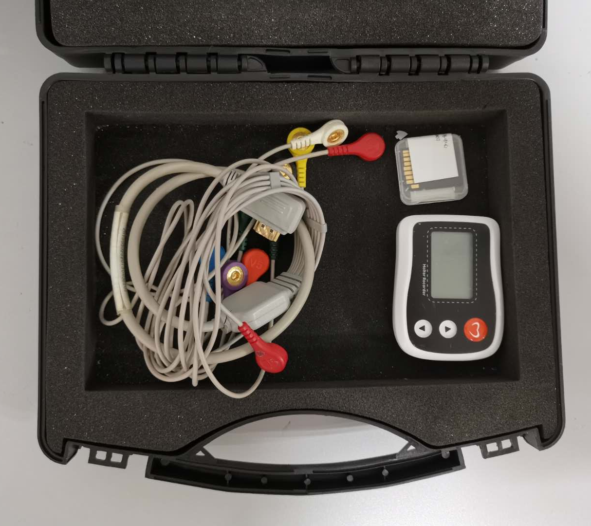 24小时动态心电图监测仪